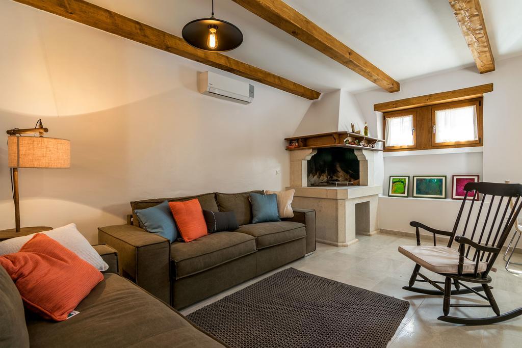 Villa Sagri - Heated Pool Žagrići エクステリア 写真