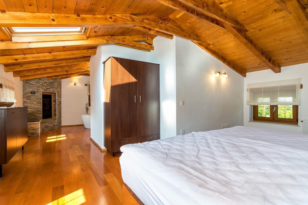 Villa Sagri - Heated Pool Žagrići エクステリア 写真